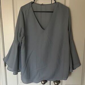 Womens Light Gray V-Neck Bell Sleeve Top